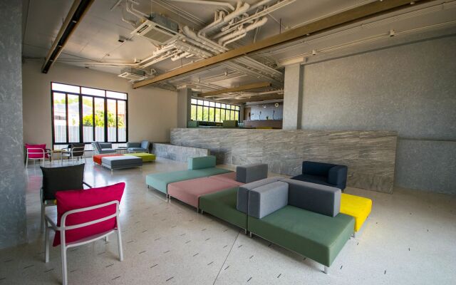 Comet Hotel Suratthani