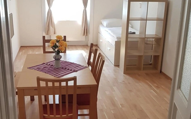 Sobieski Inner Ring Apartments