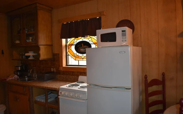 Bear Creek Lodge Cabin Resort