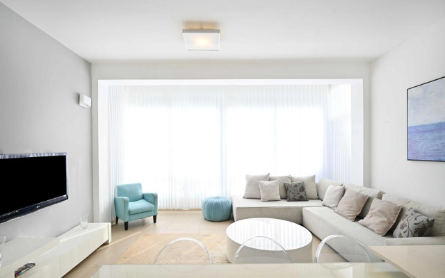 Central 2BR in Hovevei Tsiyon 29 by HolyGuest