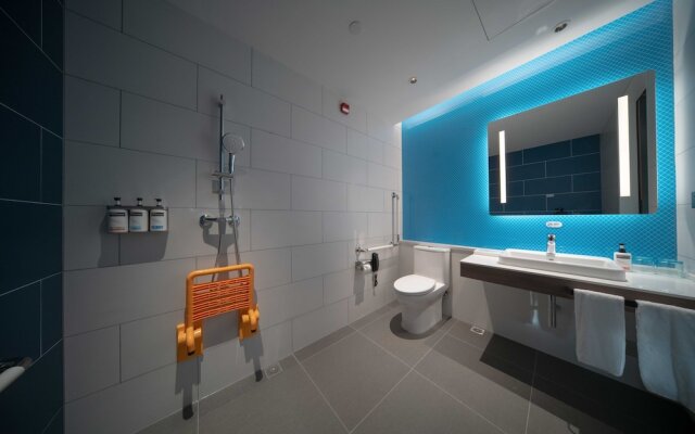 Holiday Inn Express Shenzhen Guangming Cloud Park by IHG