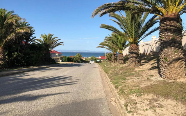 23 Jamaican Palms, Marina Martinique, Jeffreys Bay