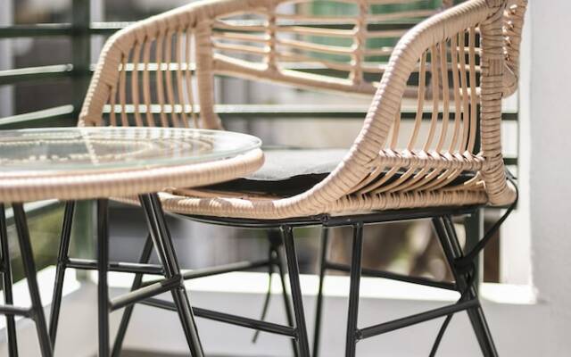 Deluxe Apartment in Kallithea