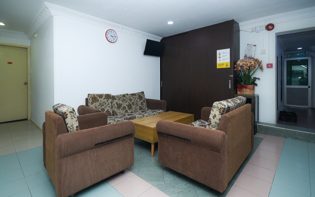 River Inn by OYO Rooms