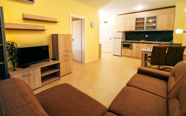 Apartments in Green Life Beach Resort