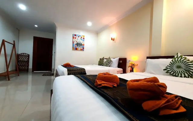 Nary Villa