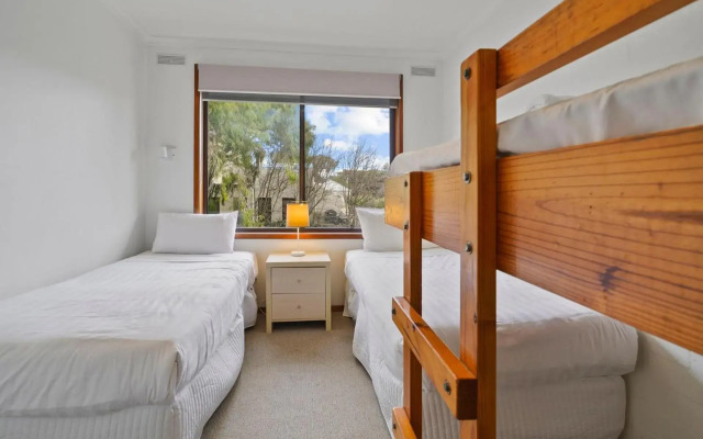 Eastern Beach Units #5