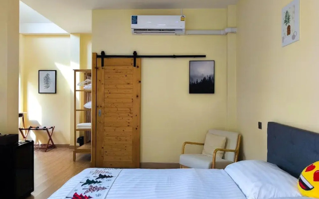 Moon in 9 haus Cafe & Villas