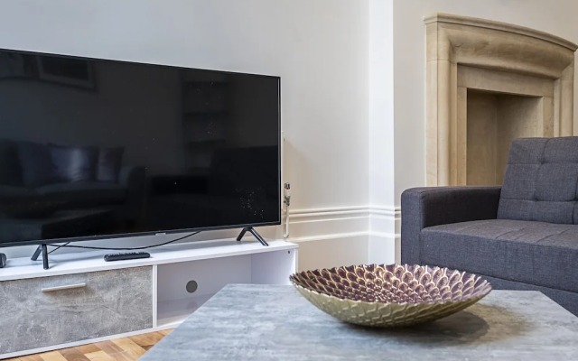 Lancaster Apartments By Flexystays