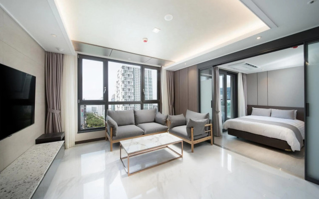 UTOP Boutique Hotel & Residence