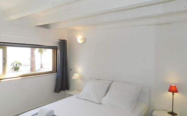 T2 front de mer climatisation