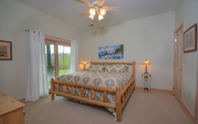 Glass Mountain Lodge 5 Bedroom House