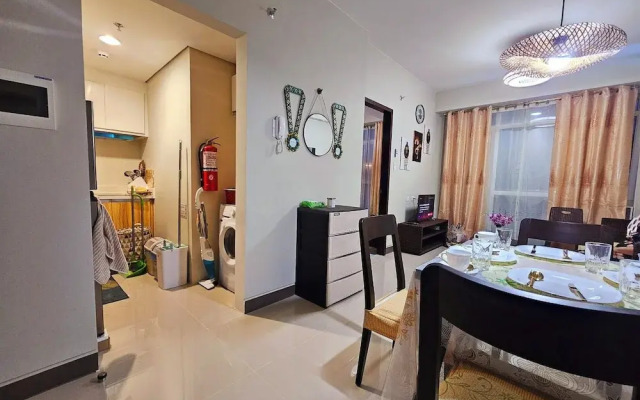 Evelyn Azure Escapes Boracay Newcoast