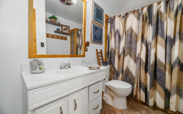 Moonridge Treetop Retreat