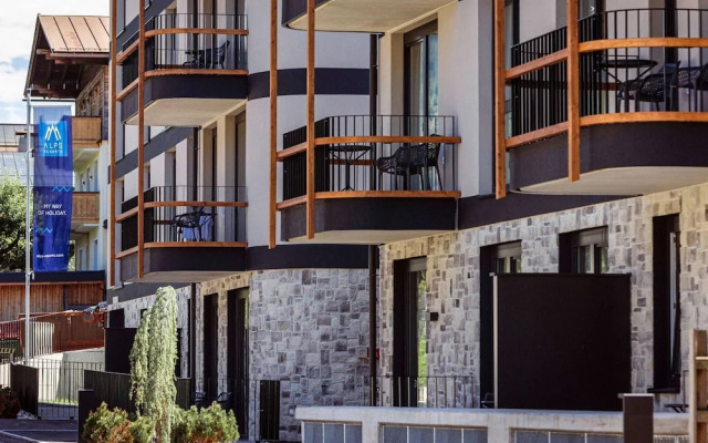 Modern Holiday Apartment With 2 Bedrooms in Fugen