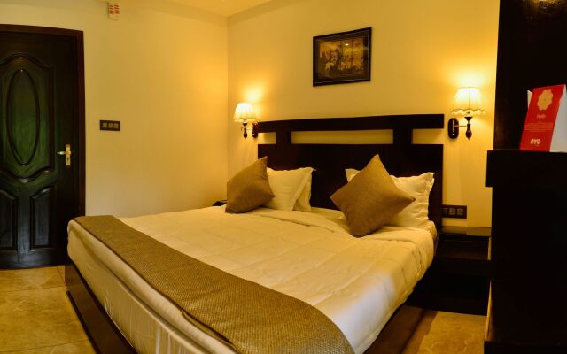 OYO 6645 Hotel Sapphire