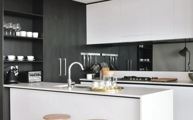 Wentworth Point Oversized balcony view apartment