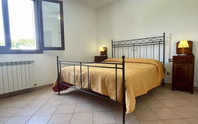 Fantastic Villa With Pool for 7 Guests on Albarella