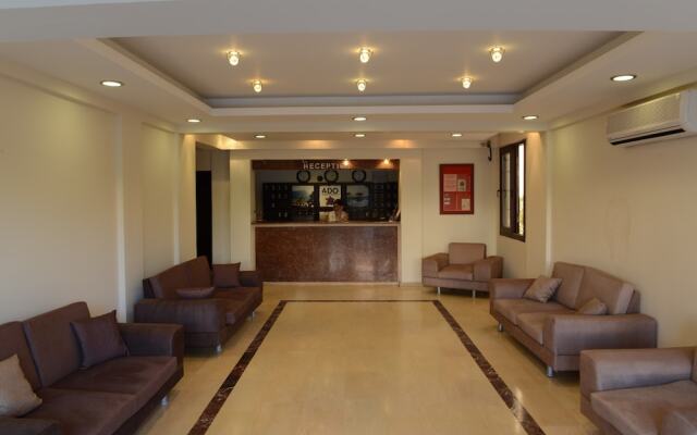 Ado Beach Hotel