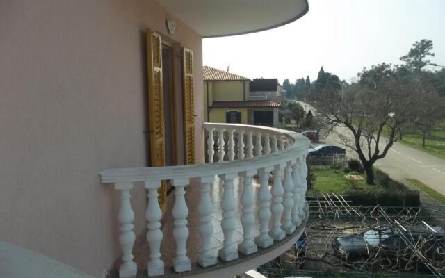 Apartment Car Umag 3