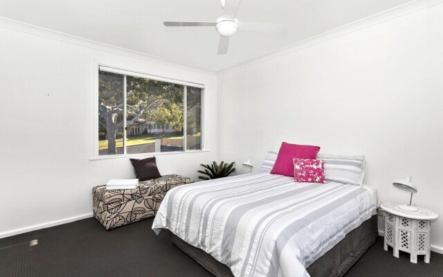 Tom's Beach House