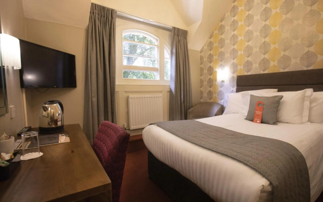 The Lincoln Hotel