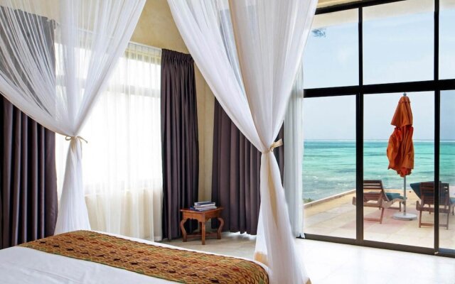 Enjoy the Great Amenities Offer by Your Ocean View Room