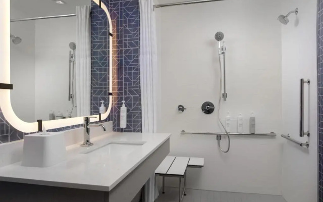 Homewood Suites By Hilton Newport Cincinnati