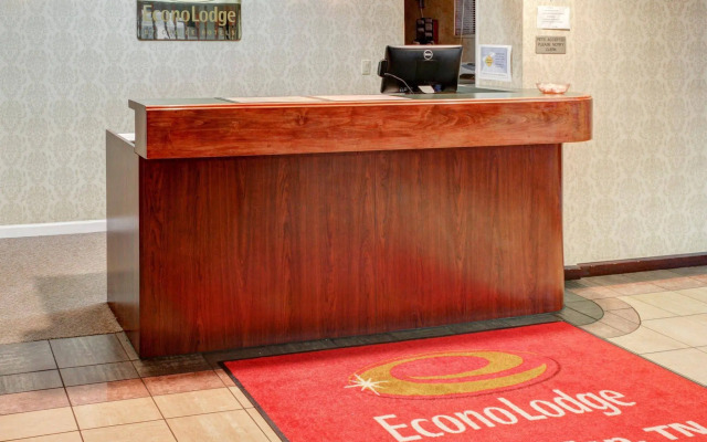 Econo Lodge Rocky Top