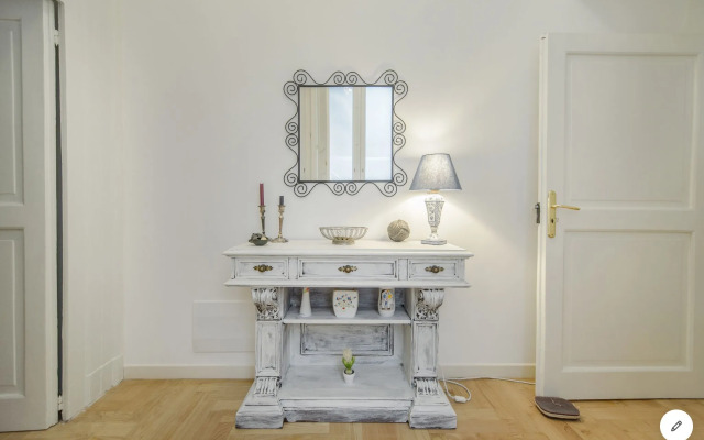 Museum Luxury Suites