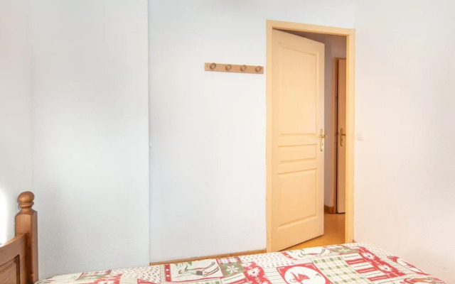 Apartment in French Alps With Pool Access