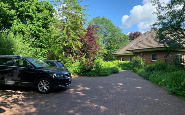 Sonniges Stadt-Apartment in ruhiger Parklage