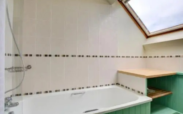 Apartment Golfer View.1