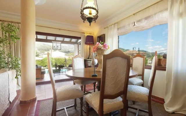 Rustic House in Mancor With Pool