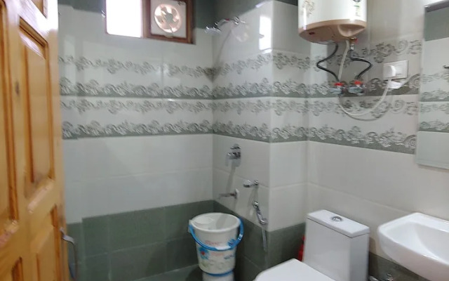 Lotus Cottages Manali