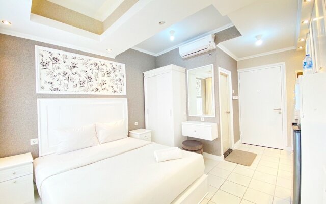 Nice Studio Room At Grand Asia Afrika Apartment