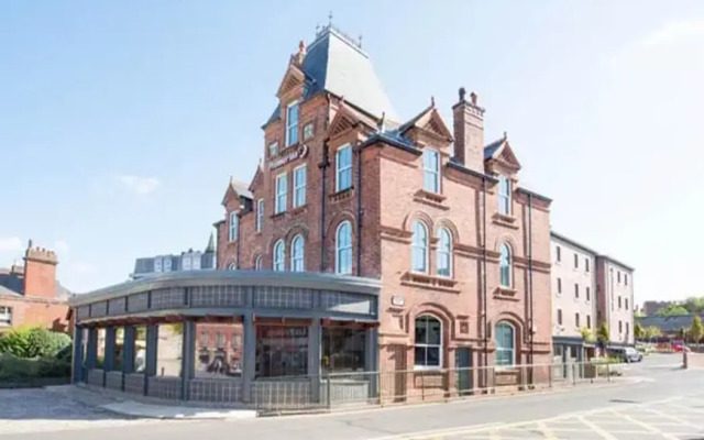 Premier Inn Leek Town Centre