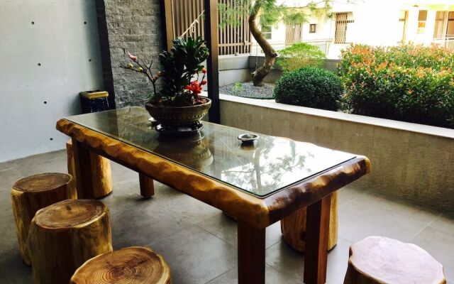 Guan Ping House