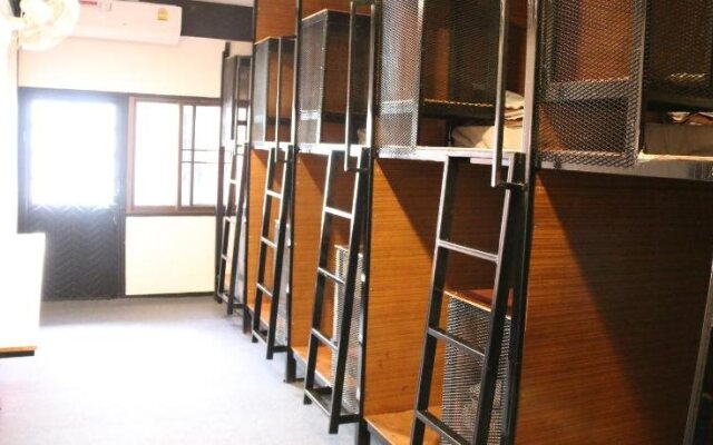 Family Home 2 Chiangmai - Adults Only