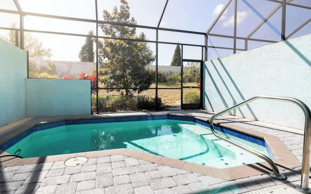 Great Escape to the Enclaves Near Disney!