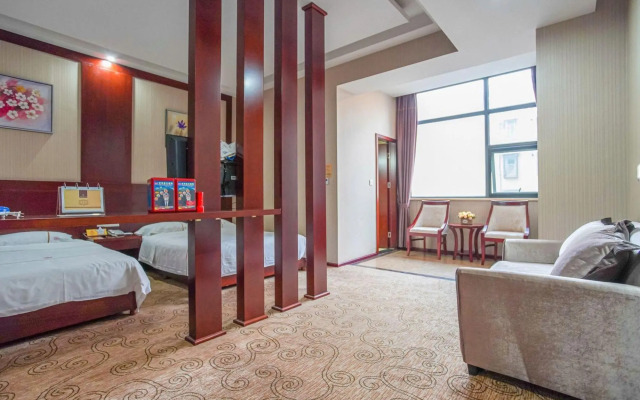 Huaxing Hotel