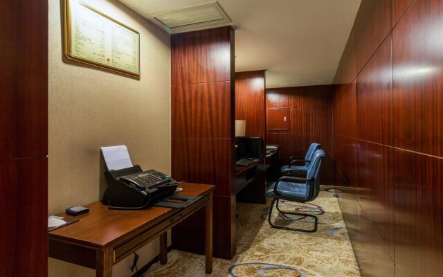 King Wing Hot Spring International Hotel
