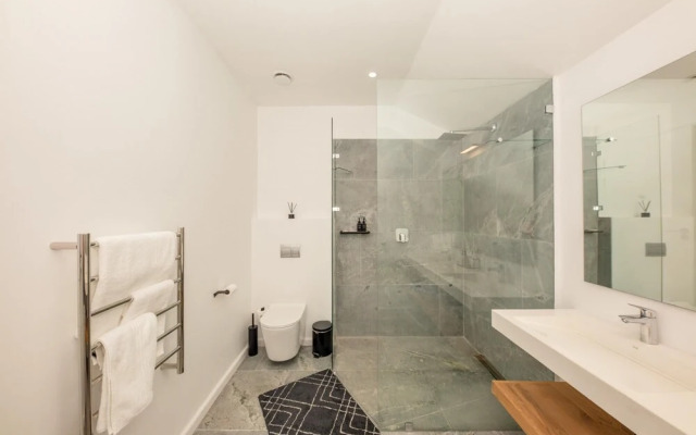 Spectacular Ocean Villa in Camps Bay