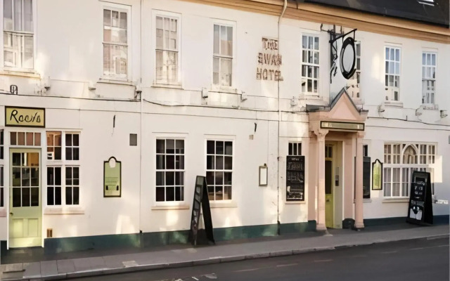 Swan Hotel by Greene King Inns