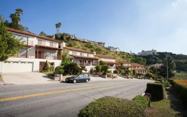 Burbank Spectacular Apt Suite