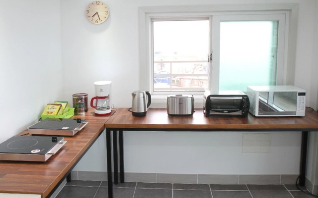 Tongyeong Sarang Hostel
