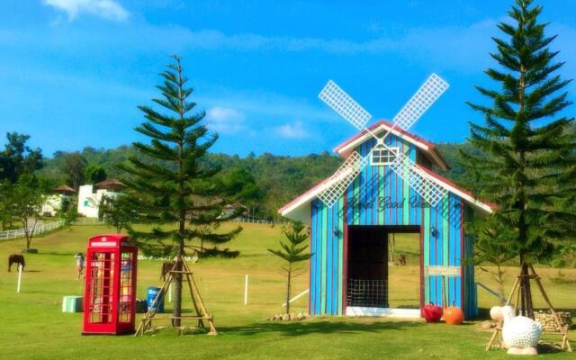 Royal Good View Resort & Farm