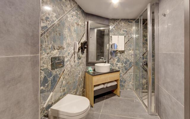 Signature Blue Resort Kuşadası