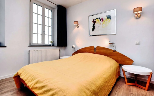 Countryside Escape for 9