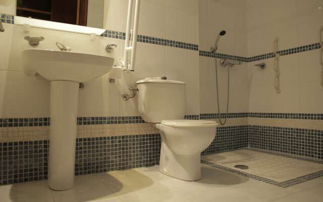 Hotel Alda Bueumar